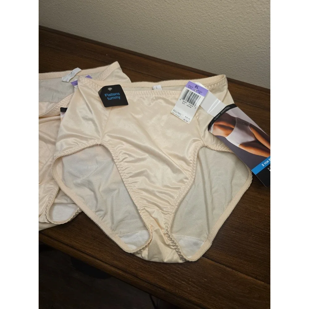 VTG 2002 Bali 8701 Light Control Hi Cut Brief Panties XL Shapewear NOS Tags